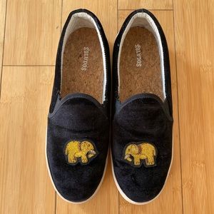 Soludos Slip On sneakers with elephants